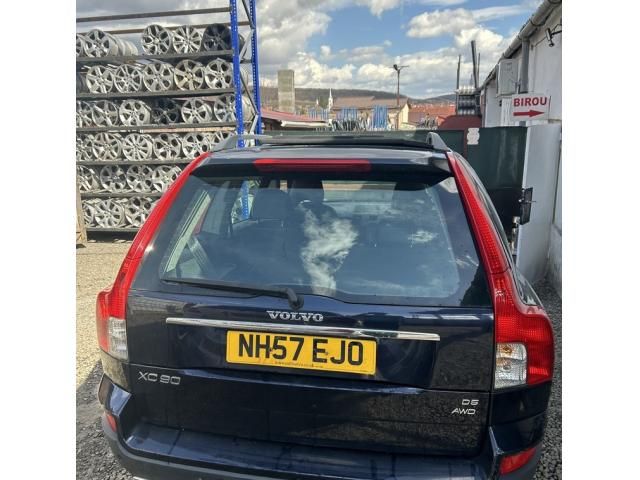 bontott VOLVO XC90 Plató Ajtó