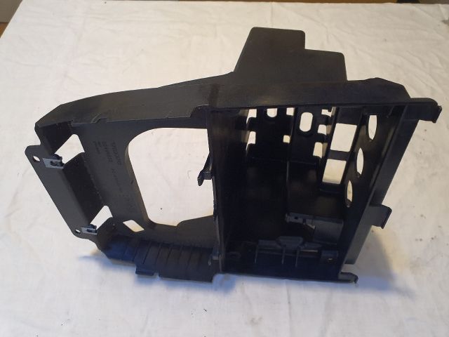 bontott VOLVO XC90 Rádió / CD Keret