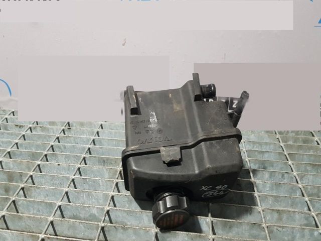 bontott VOLVO XC90 Szervóolaj Tartály