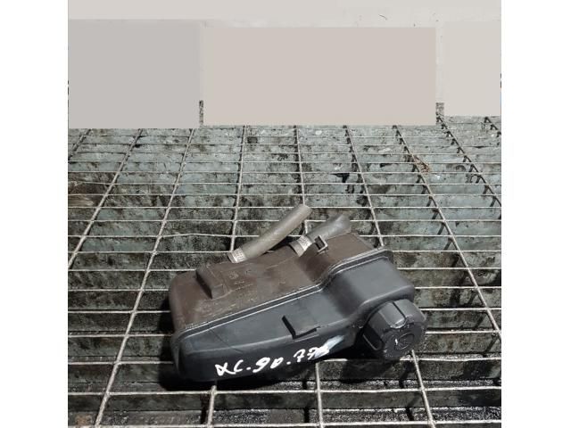 bontott VOLVO XC90 Szervóolaj Tartály