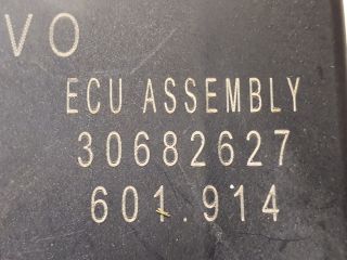 bontott VOLVO XC90 Tolatóradar Elektronika