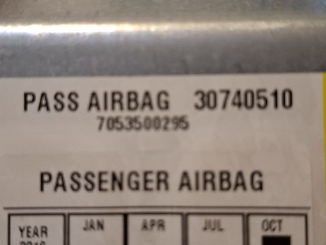 bontott VOLVO XC90 Utasoldali Légzsák