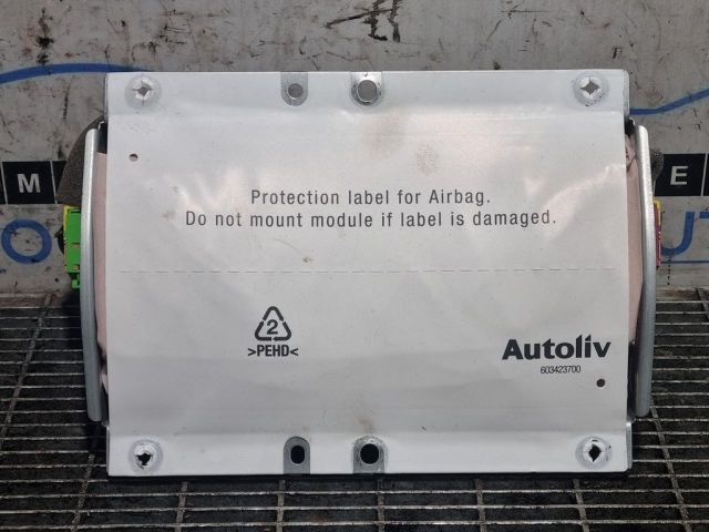 bontott VOLVO XC90 Utasoldali Légzsák