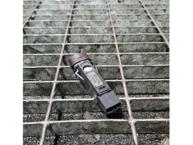 bontott VOLVO XC90 Vészvillogó Kapcsoló