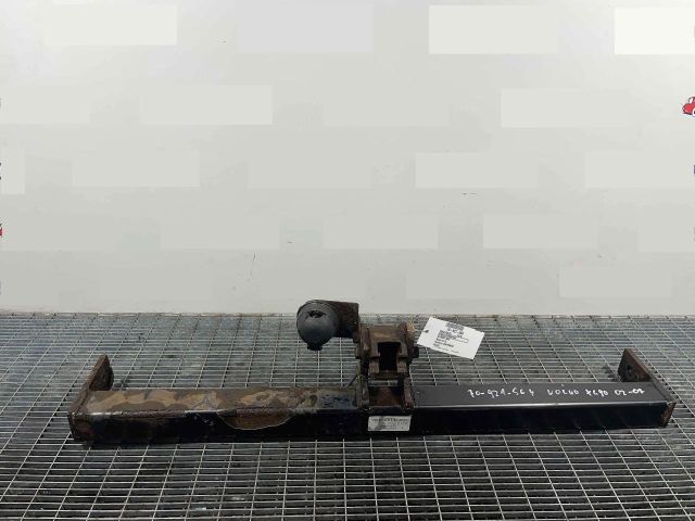 bontott VOLVO XC90 Vonóhorog