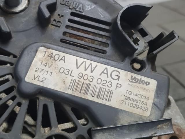 bontott VW AMAROK Generátor