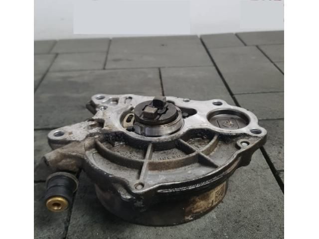 bontott VW AMAROK Vákumpumpa