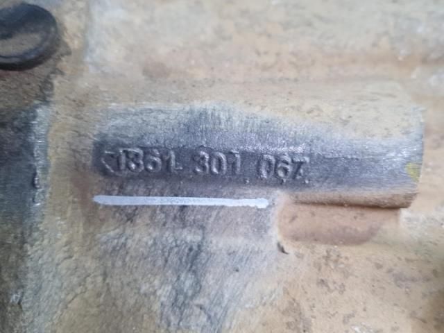 bontott VW AMAROK Váltó (Mechanikus)