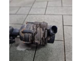 bontott VW AMAROK Vízpumpa