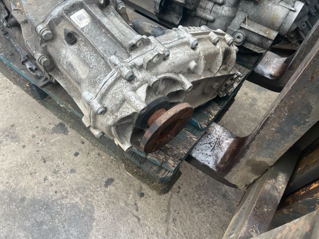 bontott VW AMAROK Automata Váltó