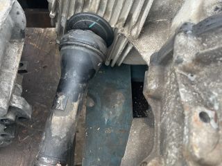 bontott VW AMAROK Automata Váltó