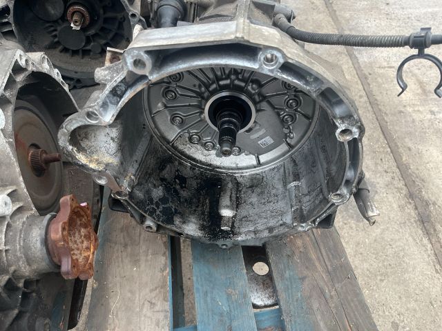 bontott VW AMAROK Automata Váltó