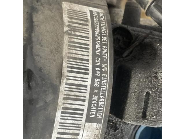 bontott VW AMAROK Motor (Fűzött blokk hengerfejjel)