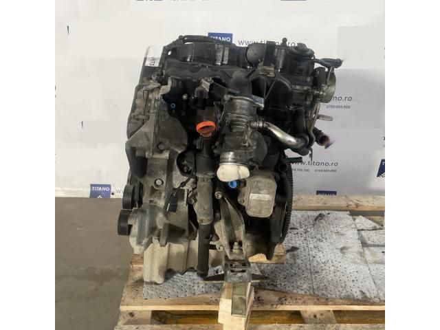 bontott VW AMAROK Motor (Fűzött blokk hengerfejjel)