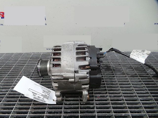 bontott VW AMAROK Generátor