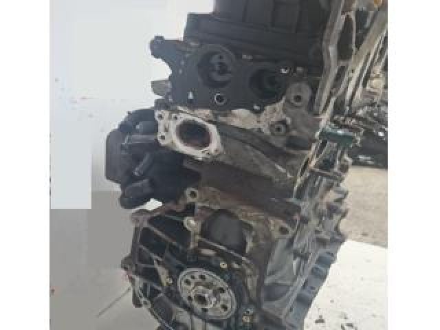 bontott VW AMAROK Motor (Fűzött blokk hengerfejjel)