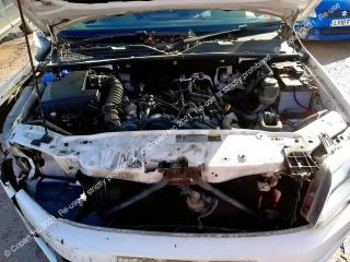 bontott VW AMAROK Motor Tartó Bak Bal