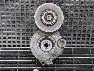 bontott VW AMAROK Vezérlés Lánc / Szíj Feszítő Görgő