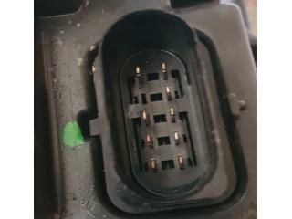 bontott VW AMAROK Bal Fényszóró