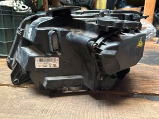 bontott VW AMAROK Bal Ledes Fényszóró