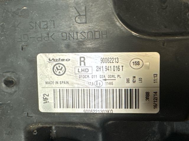 bontott VW AMAROK Bal Ledes Fényszóró