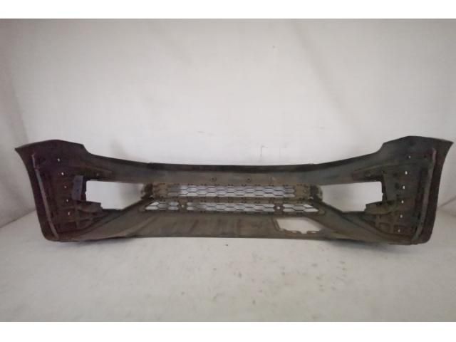 bontott VW AMAROK Első Lökhárító (Részeivel)