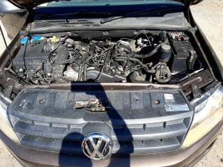 bontott VW AMAROK Jobb első Gumikéder