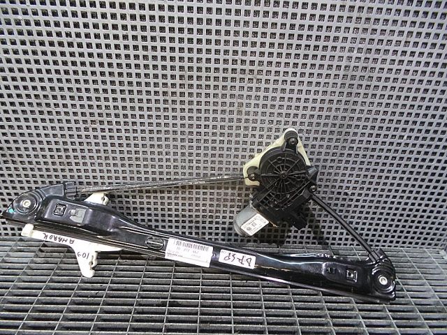 bontott VW AMAROK Jobb hátsó Ablakemelő Szerkezet (Elektromos)