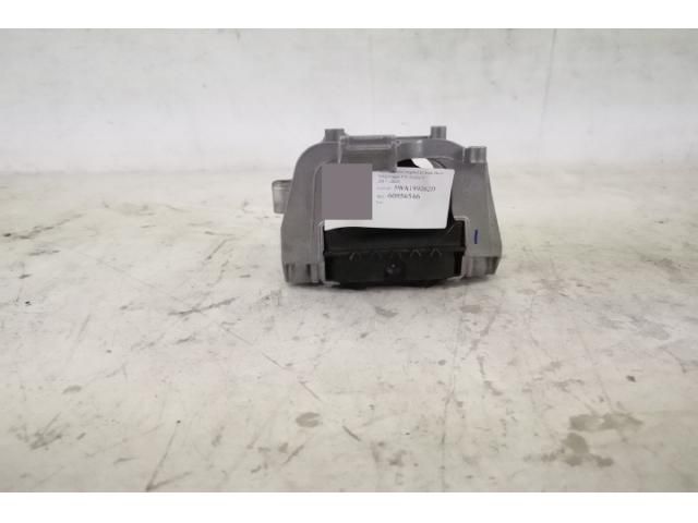 bontott VW ARTEON Motor Tartó Bak (Pozíciófüggetlen)