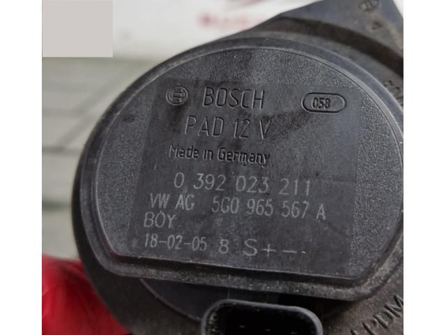 bontott VW ARTEON Vízpumpa