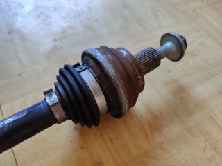 bontott VW ARTEON Bal hátsó Féltengely