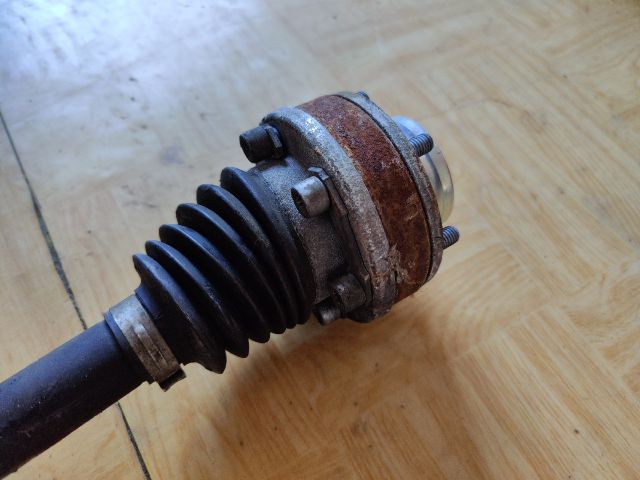 bontott VW ARTEON Jobb hátsó Féltengely