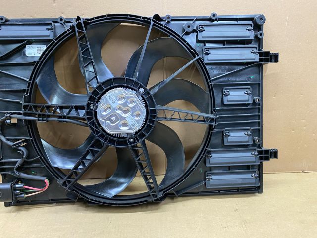 bontott VW ARTEON Hűtőventilátor