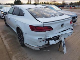 bontott VW ARTEON Bal hátsó Sárvédő