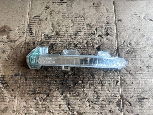 bontott VW ARTEON Bal Visszapillantó Tükör Irányjelző