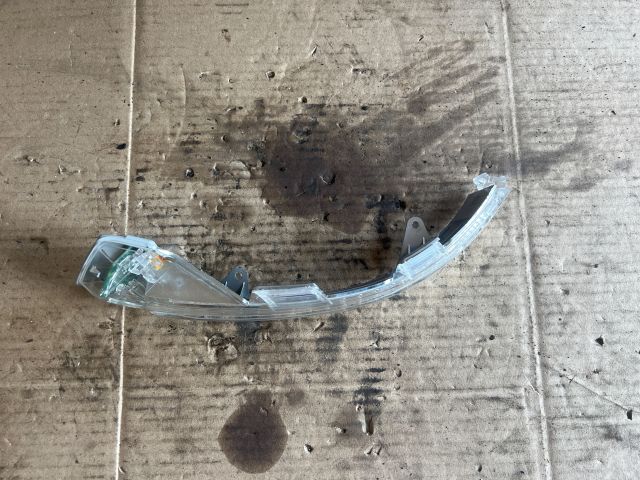 bontott VW ARTEON Bal Visszapillantó Tükör Irányjelző