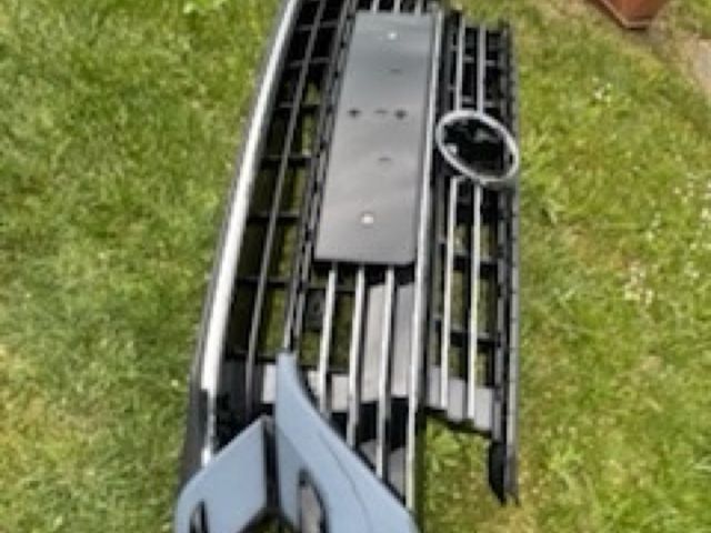 bontott VW ARTEON Első Lökhárító (Részeivel)