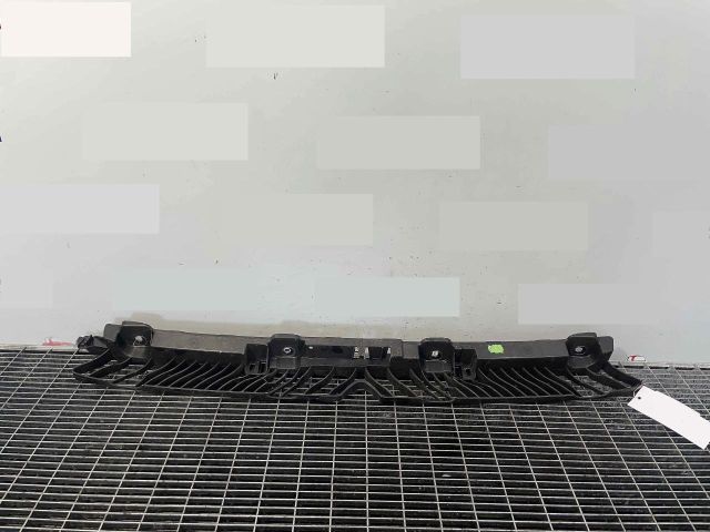 bontott VW ARTEON Hátsó középső Lökhárító Tartó (Műanyag)