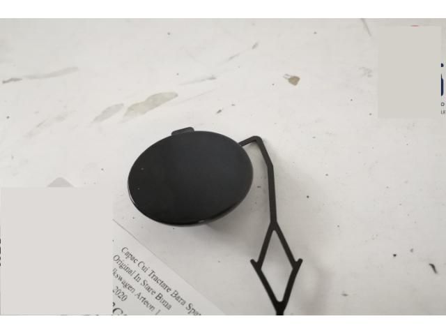 bontott VW ARTEON Hátsó Vonószem Burkolat