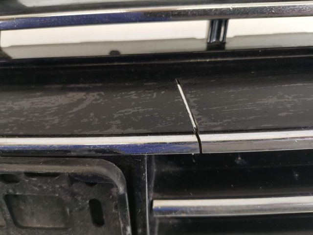 bontott VW ARTEON Hűtőrács