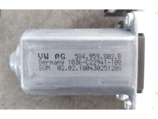 bontott VW ARTEON Jobb első Ablakemelő Motor