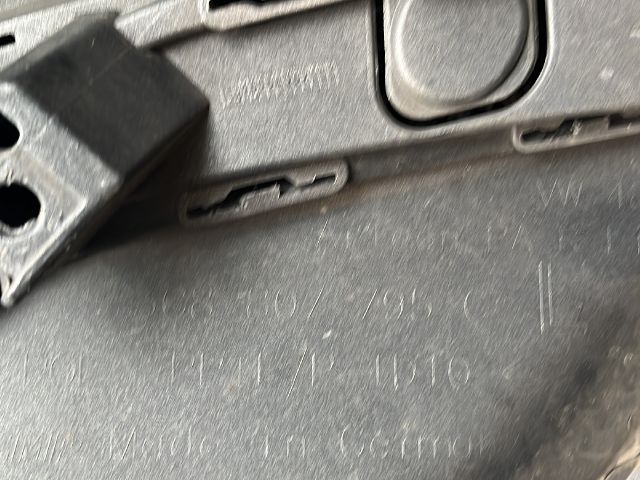 bontott VW ARTEON Jobb első Lökhárító Sarok