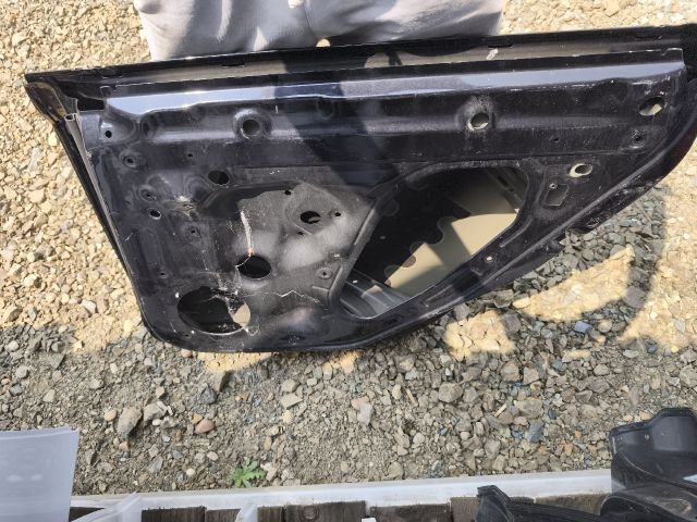 bontott VW ARTEON Jobb hátsó Ajtó (Üres lemez)