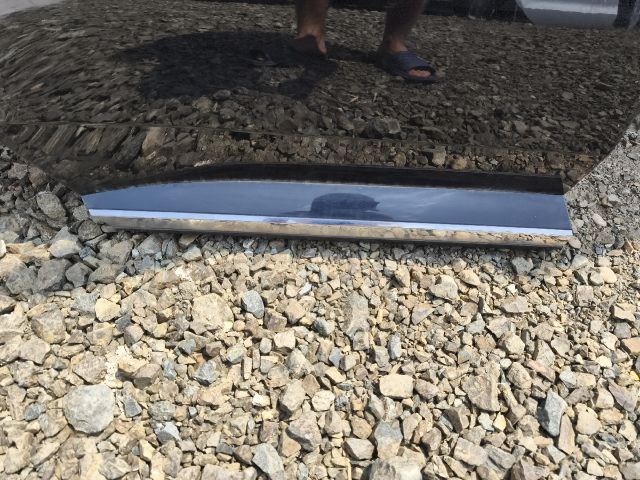 bontott VW ARTEON Jobb hátsó Ajtó (Üres lemez)