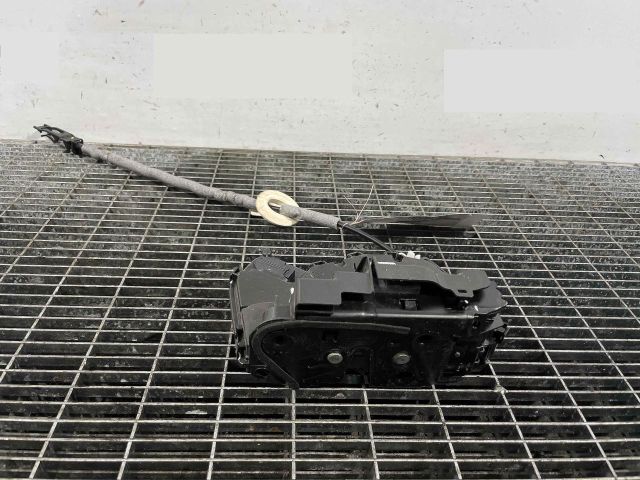 bontott VW ARTEON Jobb hátsó Ajtózár