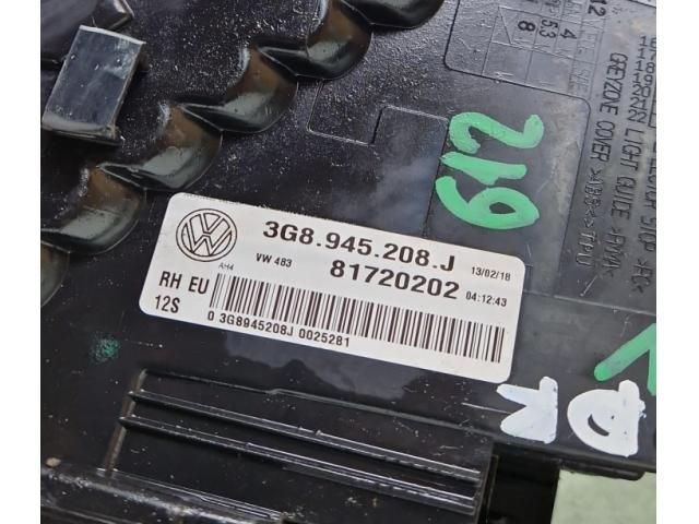 bontott VW ARTEON Jobb Külső Hátsó Lámpa