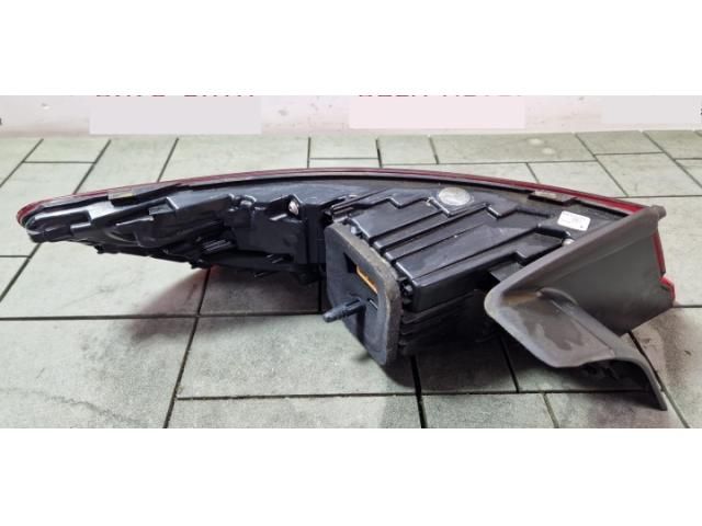 bontott VW ARTEON Jobb Külső Hátsó Lámpa