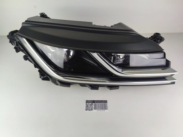 bontott VW ARTEON Jobb Ledes Fényszóró