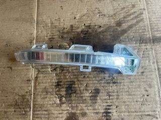 bontott VW ARTEON Jobb Visszapillantó Tükör Irányjelző