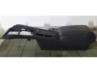 bontott VW ARTEON Könyöklő